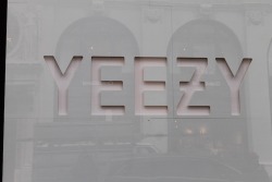 weezyns:  lewisapon:  fashion and shit here.