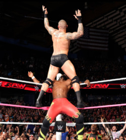 I&rsquo;d love to be Kofi Kingston here! Looking up at Randy while he does his pose. Perfect view! 