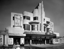 letsbuildahome-fr:  Southall Dominion (1935) by F.E. Bromige. One of a number of impressive art deco cinemas in London’s suburbs by this Harrow based architect. Sadly like many of his designs, this building has been demolished. Image from dusashenka