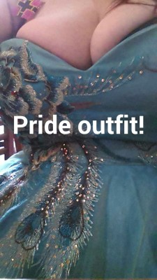 missfreudianslit:  Went to San Diego Pride this year. It was great &lt;3 