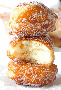 do-not-touch-my-food:  Apple Fritters
