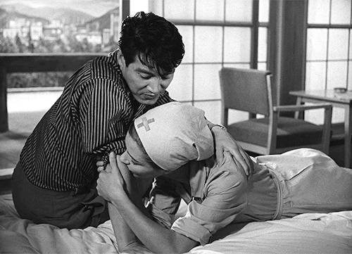 emmanuelleriva:I meet you. I remember you. Who are you?Hiroshima Mon Amour (1959) dir. Alain Resnais