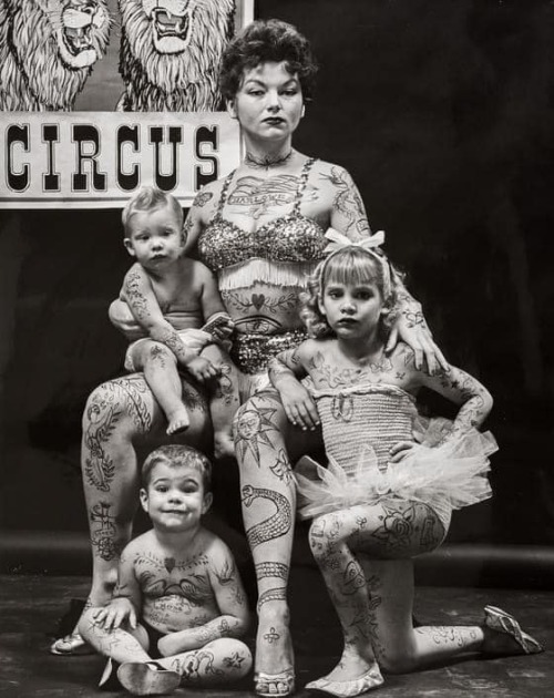 Circus family photographed by Todd Walker in 1965. Nudes &amp; Noises  
