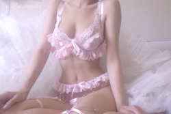 sadgreymon:  creepyyeha:  The shelf bra and garter belt I made ^_^ It’s super girly!  Wow ok 