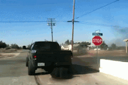 cummins-trucks:  just bringing this back because i needed to see some coal rollin’