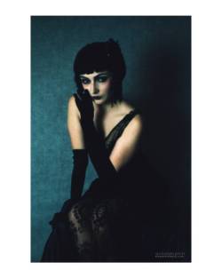 alexandrabanti-photography:  #model : @maradenudee  #photo : #alexandrabanti  . . #photography #photographer #fashion #portrait #1920s #20s #brownie #browniecamera #portra #film120 #colors #cabaret #burlesquedancer #woman #analogfilm #analogphotography