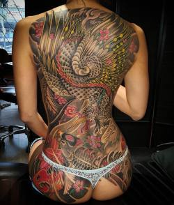 womenwithink:  By @jeff_tam_monkeyking #japanesetattoo #womenwithink #womenwithtattoos #backtattoo #koi #girlswithink #girlswithtattoos #ink #inked #inkedgirls #inkedwomen #tattoo #tattooed #tattooedgirls #tattooedmodel #tattooedwomen 