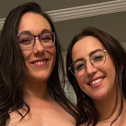 Super close up cropped photo cuz the rest is not safe for here 😉 Go to iloveapriloneil.com to see the rest and my new scene with @realsinnsage! ♥️♥️ https://www.instagram.com/p/Cg-SC4pPoBh/?igshid=NGJjMDIxMWI=