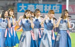 sakamichi-steps:  日向坂46が岡山にやって来た ファジアーノホーム戦でミニライブ