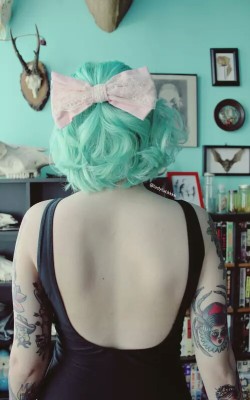 pierced-inked-dyed:  ~~~&gt;Submit your body mods and dyed hair! (:  
