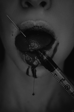 mad-girl-asylum:  pins and needles by LadyStarDustxx© 