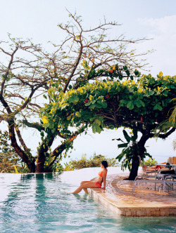 condenasttraveler:  Costa Rica’s Rainforest | The pool of La Mariposa hotel, Costa Rica