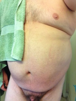 inknoink:  Friday morning shower. Now that I’m clean, anyone wanna help me get dirty?