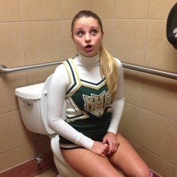 iluv2hruplop:  My HS fantasyÂ ! Seeing a cheerleader on the toiletÂ !!