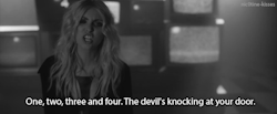  The Pretty Reckless // Heaven Knows 