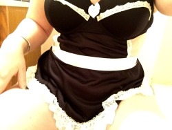 Omganniephanny:  The Dirty Maid Is Coming To Get You Soon!
