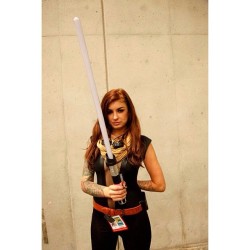 tristyntothesea:  #flashbackfriday Mara Jade Skywalker cosplay at ComicCon 2012. 