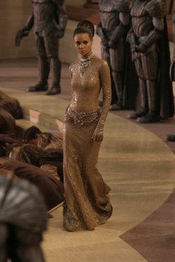 fuckyeahsavagesistas:Thandie Newton as Dame Vaako in THE CHRONICLES OF RIDDICK – 2004