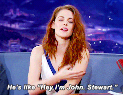  Kristen Stewart on her fame whore dad. 