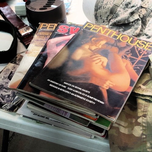 Porn Pics Found the mother load of antique #porn mags