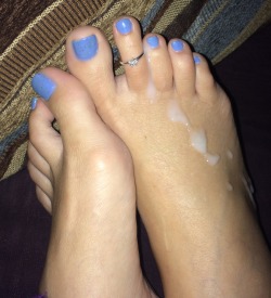 snoopythatsme:  snoopythatsme:  thefootdoc:  Yes I did 💦👣   Nice  Frosting on her toes , I would love to do that for her toes , kiss kiss lick