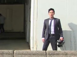 execsg: Hot suited Korean executive in distress 