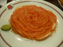 everybody-loves-to-eat:  Salmon Rose by Amanda