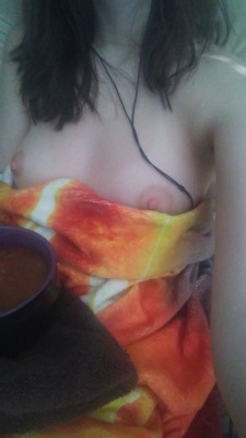 drunk-and-horny:Sick day