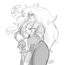 ijessbest:A little Jaspearl doodle :3. I f*cking love this ship but I don’t know why I never draw them…