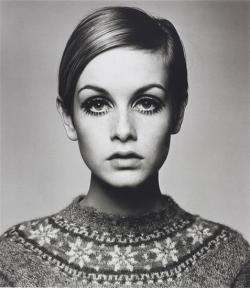 ungraindbeaute:  BARRY LATEGAN Twiggy, 1966  Gelatin silver print, printed 2006. 31.7 x 27.8 cm (12 1/2 x 10 7/8 in) Signed, dated, numbered 27/50 in ink