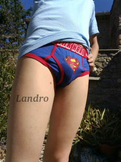 landrovalb:  I just had a potty accident. But at least this time, it was only #1. Need to wash my superman briefs though :/ 
