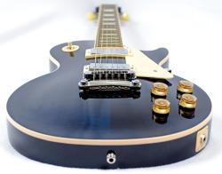 axestasy:  Gibson Les Paul Standard in Chicago Blue finish.