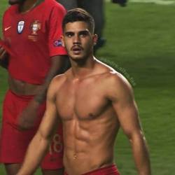 Football players I find sexy