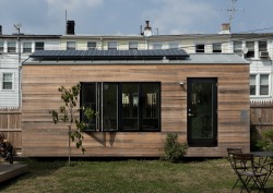 smallandtinyhomeideas:  minim house | foundry architects pull out floor bed with full mattress (no loft to crawl up, cooler in the summer, simple bed-making). no walls to diminish sense of space. (210 ft2) for full 1-2 person living and entertaining: