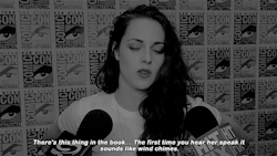 systlin:  thefingerfuckingfemalefury:  merrique-bathory:  thefingerfuckingfemalefury:  newsmoons:  “What was it like playing vampire Bella?”  “WHAT DOES ANY OF THIS NONSENSE MEAN STEPHENIE”  kristen stewart had enough  “People don’t sound