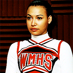 santanalopezgifs:  santana lopez in every episode ≡ 1.10, ‘ballad’.“but matt’s out sick today. he had to go to the hospital cause they found a spider in his ear.”