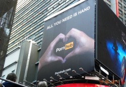 infinitelove:  trvp-g0ld:  doyouthinkaboutme:  rhyse:  THIS IS IN TIMES SQUARE IM CRYING  &ldquo;ALL YOU NEED IS HAND&rdquo;  infinitelove Hahhaha seriously tho lily 