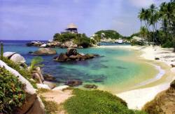 colombiabrochure:  Welcome to colombia this one of the many beach’s that are in this amazing country. My name is Jose McQuown an this is my blog about my visit too colombia i went on a visit too colombia during the summer with my beautiful wife Chelsea