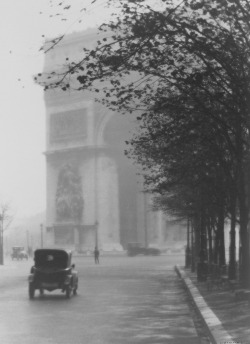 Undr:  William C. Odiorne, Parisian Portfolio (Twelve Photographs), 1920’S 