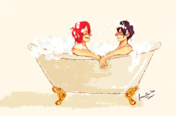 frostedtea-arts:  Fancy bath time (ﾉ◕ヮ◕)ﾉ