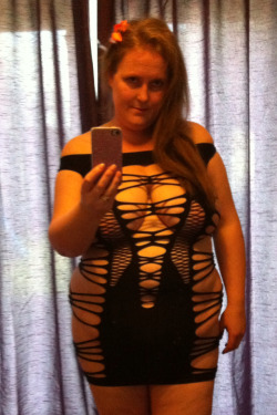 sparkle2701:  My new dress :p Just not sure