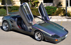 carsthatnevermadeit: Sbarro Challenge III, 1987. The third generation of Sbarro’s Challenge supercar used a Porsche Turbo 3.3 litre 400hp flat six engine. A total of ten cars were producedTop and bottom pics by Cayuela Photography 