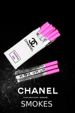 Chanel-Smokes:  Pyrvvmids:  #Fansign #Chanel-Smokes  Chanel Smokes Wassap 