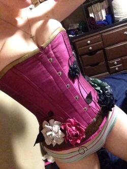 cantstopfaking:  Corsets from Dark knits boutique that I get to model soon &lt;3 