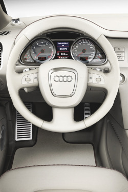 fullthrottleauto:  Audi Q7 (#FTA)