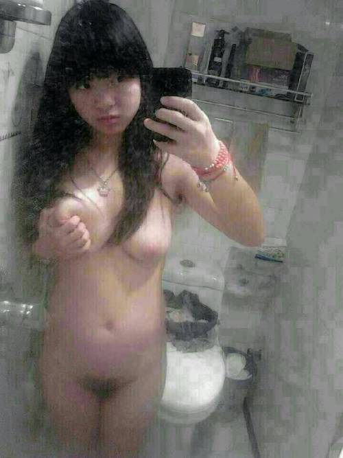 Porn Pics jasper618:  dashuhaowu:  lovely girl selfie