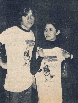 modernauta:   Mark Hamill and Carrie Fisher with Howard the Duck shirts.  