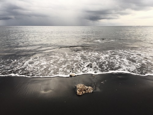 teafume:Volcanic black sand beach in Amed, adult photos