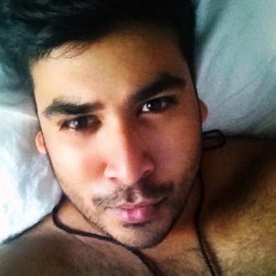 demvisualfeels:Good morning :) #gay #instagay #instabeard #hairygay #hairy #hairychest #desi #selfie #inbed