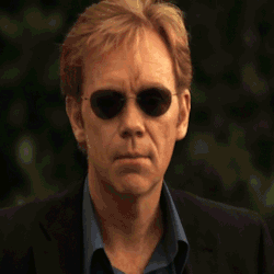 teamponytail:  what-is-right-and-what-is-wrong:  CSI: Miami versus Supernatural  I’ve been waiting for this gifset for three years. 